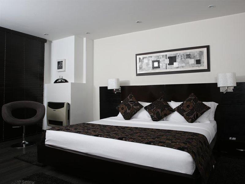 בוגוטה Hotel Suites 108 מראה חיצוני תמונה