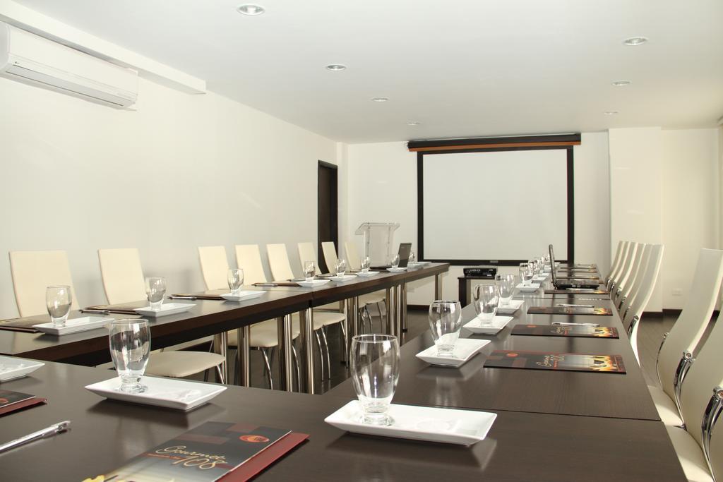 בוגוטה Hotel Suites 108 מראה חיצוני תמונה