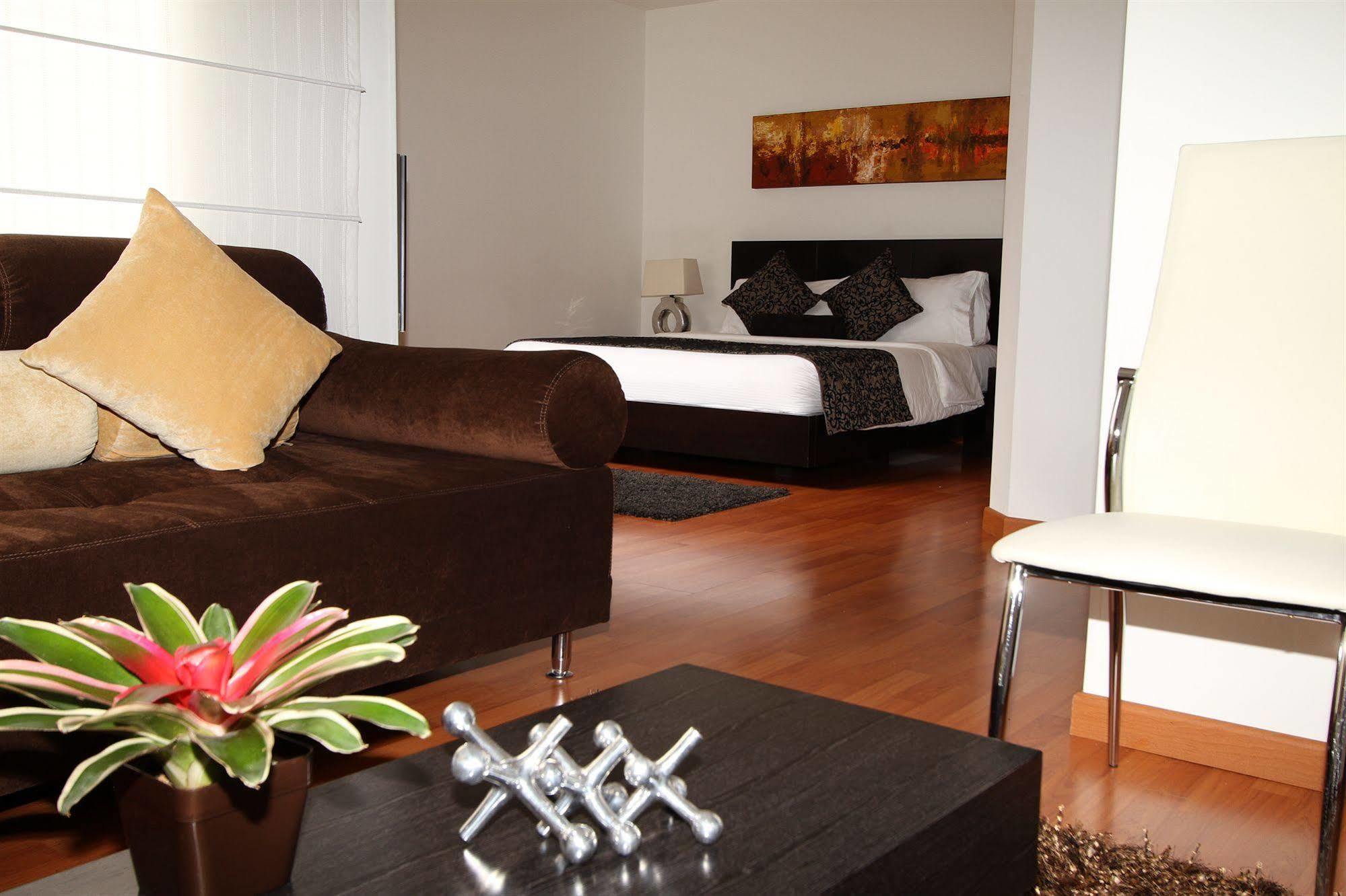 בוגוטה Hotel Suites 108 מראה חיצוני תמונה
