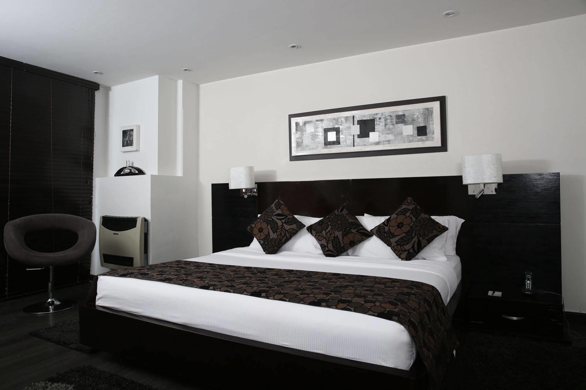 בוגוטה Hotel Suites 108 מראה חיצוני תמונה