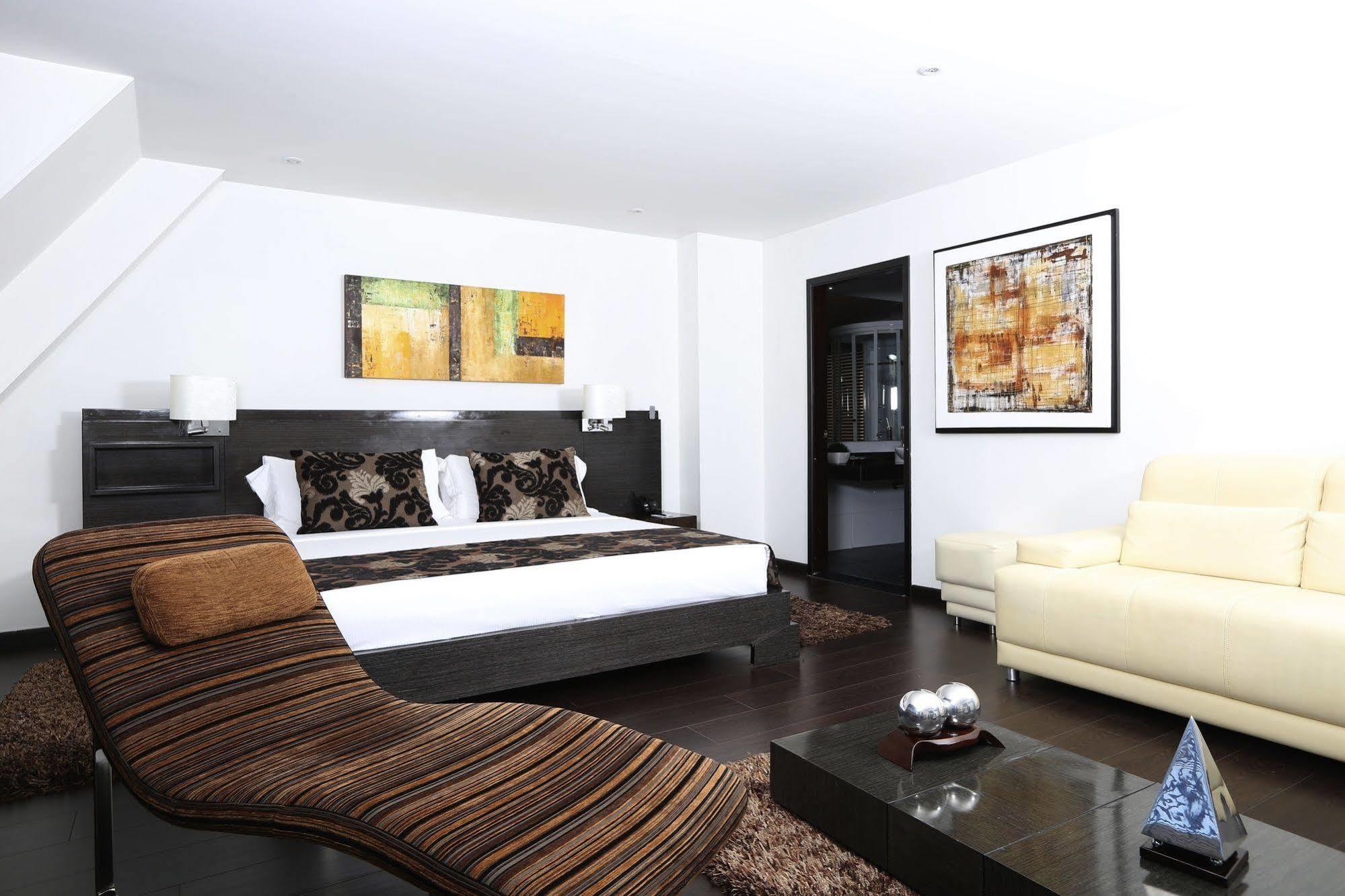 בוגוטה Hotel Suites 108 מראה חיצוני תמונה